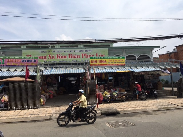 an duong thao dien muon mua them 178 von tai thuong mai phuong dong
